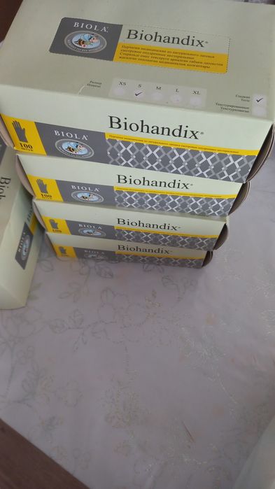 Продам перчатки размер s упаковка 2000тенге