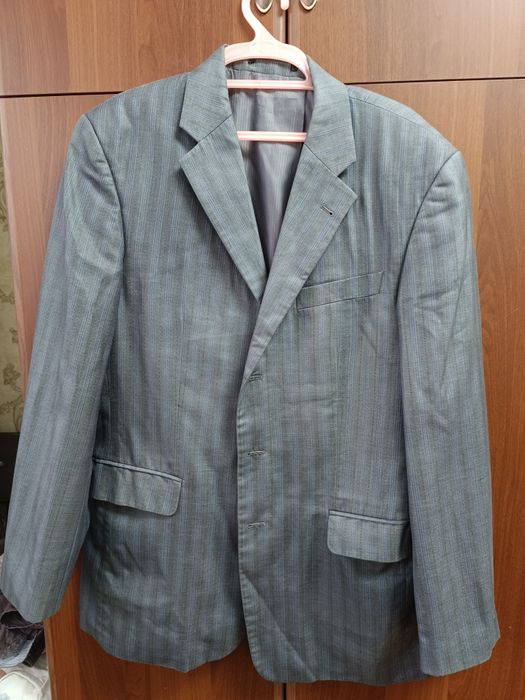 Мужские брюки и пиджаки