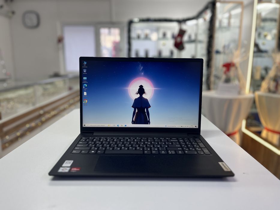 Ноутбук Lenovo
