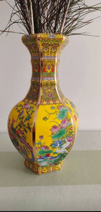 Большие красивые интерьерные блюда