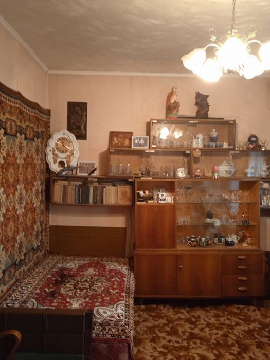 Продам дом с времянкой и участком