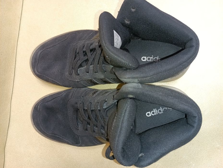 Кожен Adidas N 38,5 - 19 лв