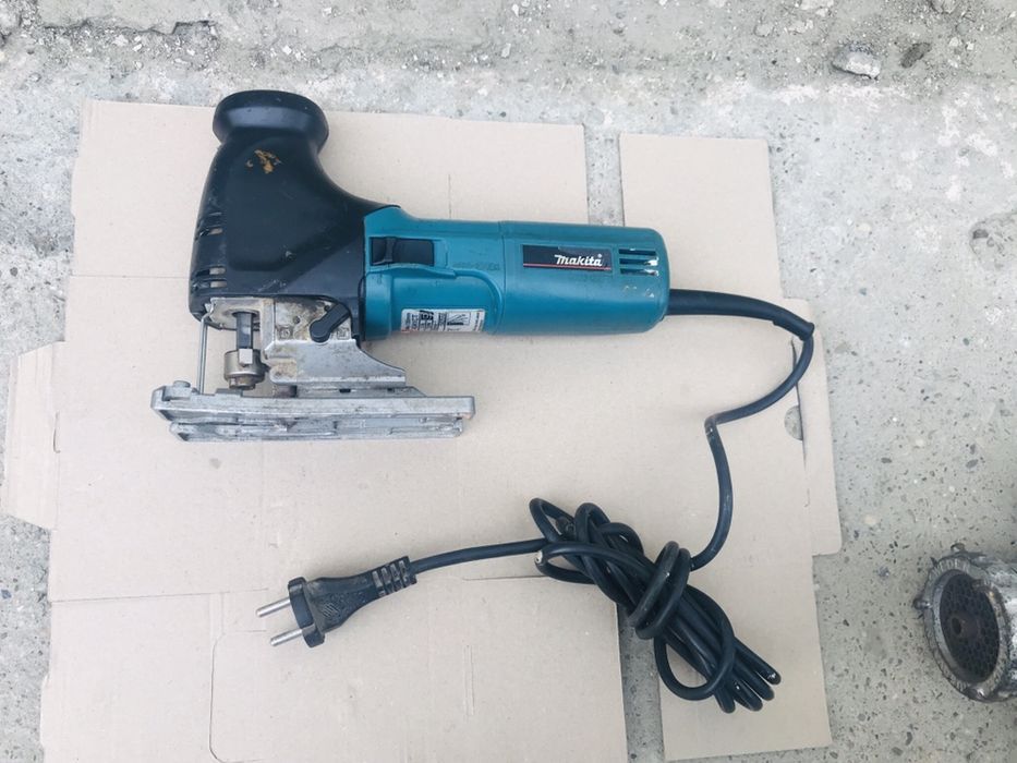 Pendular Soricel Makita 4341-CT 720w