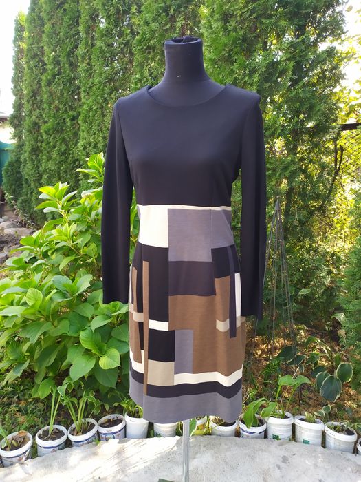 Платья трикотадные