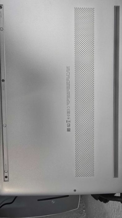 Laptop HP 15s-eq0050nq