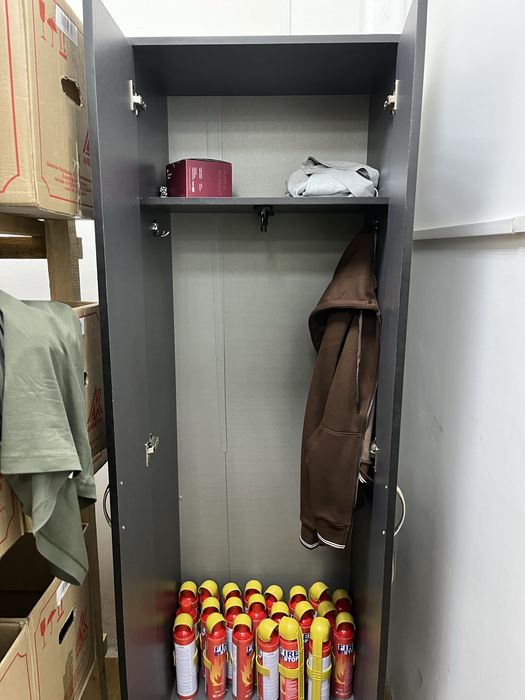 Продам компактный шкафчик