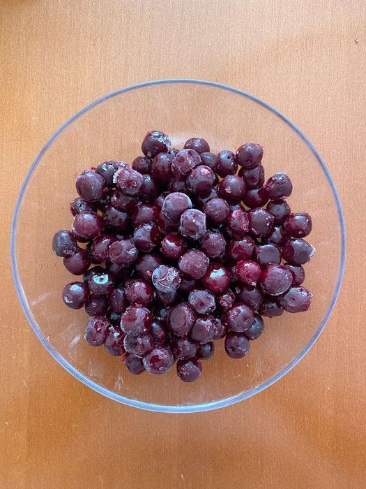 Вишня замороженая