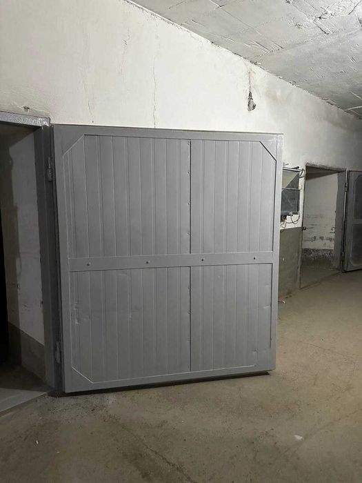 Xolodilnik eshiklari sotiladi | 2x1.5 m