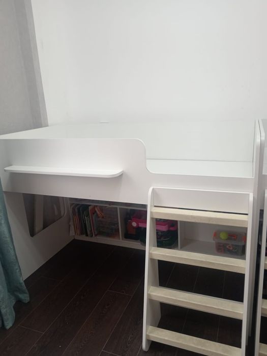 Продам детскую кровать