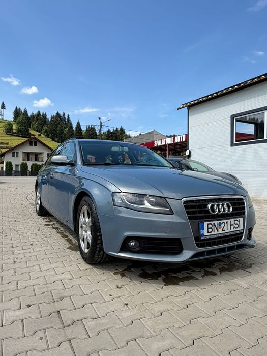 Vind audi a4b8  din 2010
