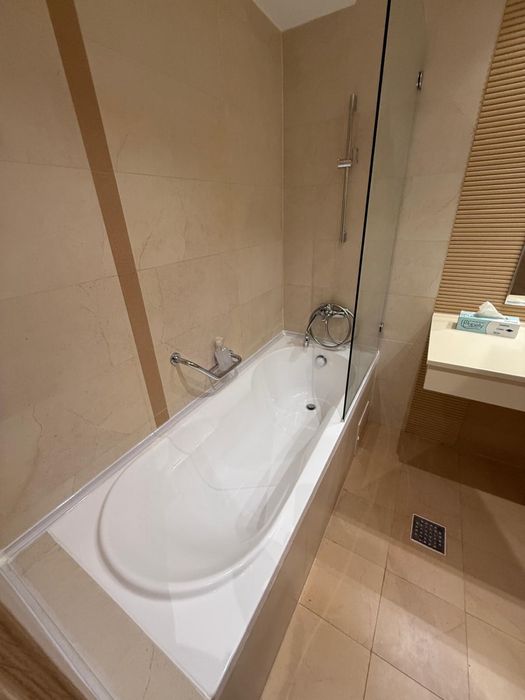 Regim Hotelier / Apartamente cu 2 și cu 3 camere / Rin Grand Residence