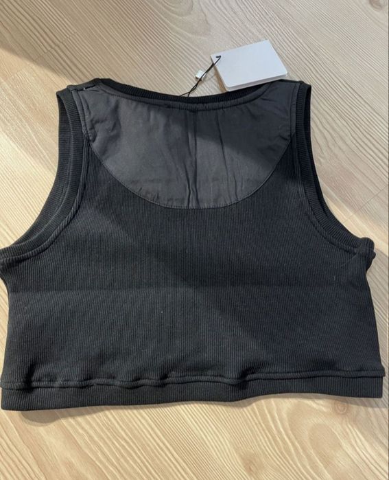 Top scurt loewe alb sau negru