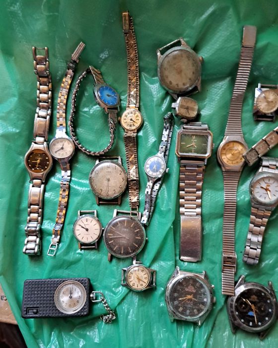 Лот ръчни механични часовници ,НЕ РАБОТЯТ - Orient,Cetizen,Seiko и др.