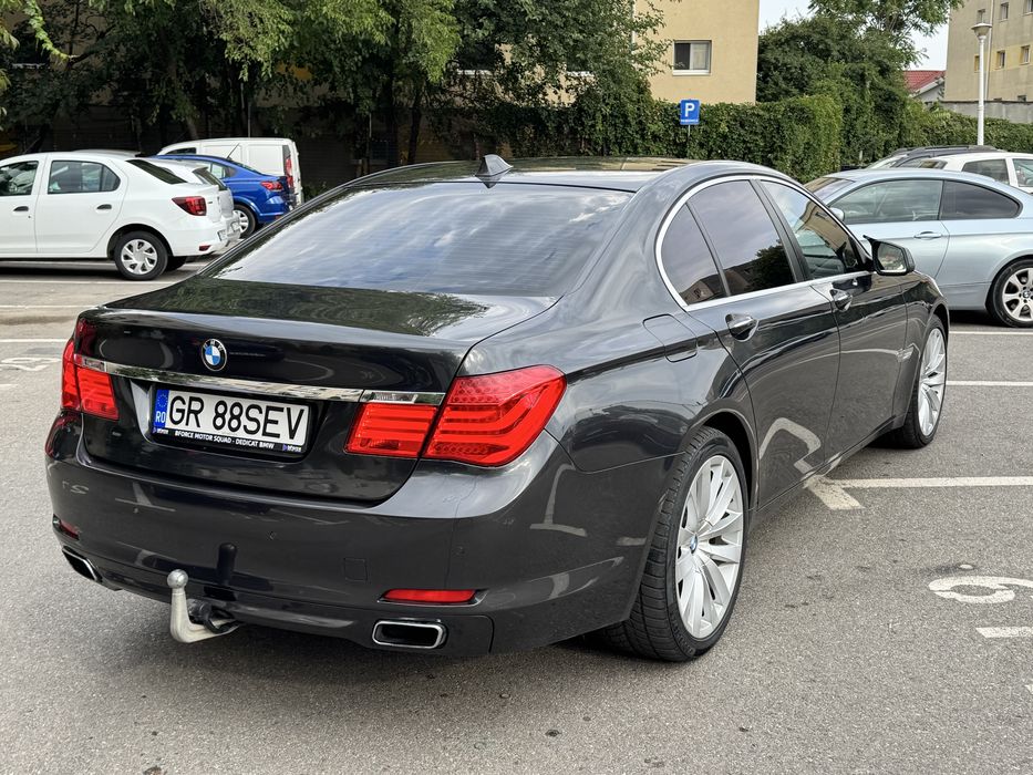 BMW Seria 7 2010 — imagine 4
