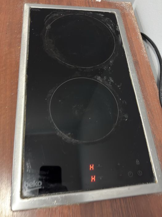 Керамичен котлон Beko