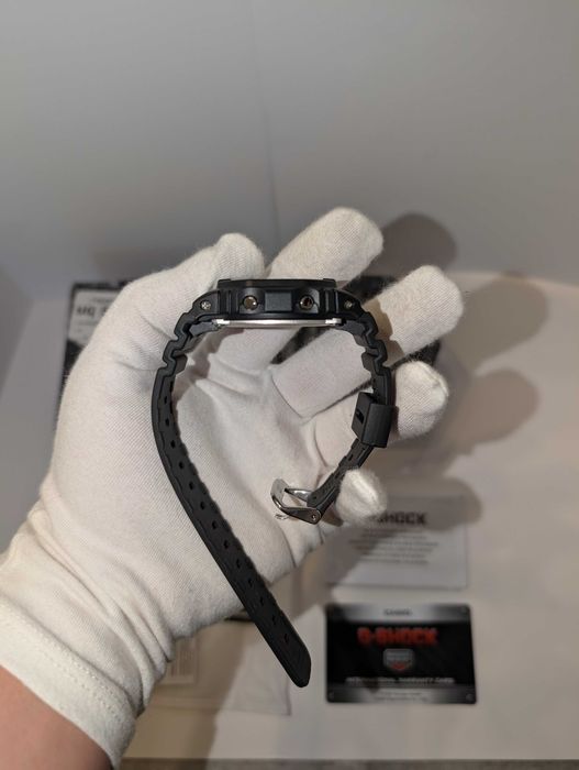 Промо! Casio G-Shock DW-5600FF-8E DW-5600BBMA-1ER часовник