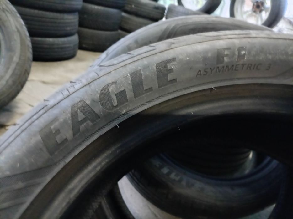 Гуми 245/45/18  4бр. Goodyear 23г.