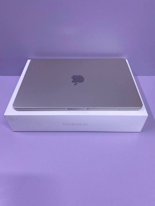 Apple MacBook Air 13.6 M2 chip #KO829794