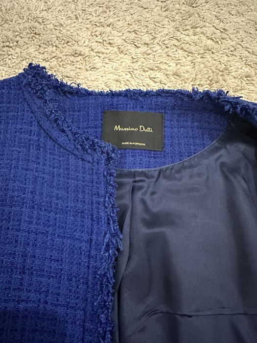 Елегантно сако цвят кралско синьо на Massimo Duti