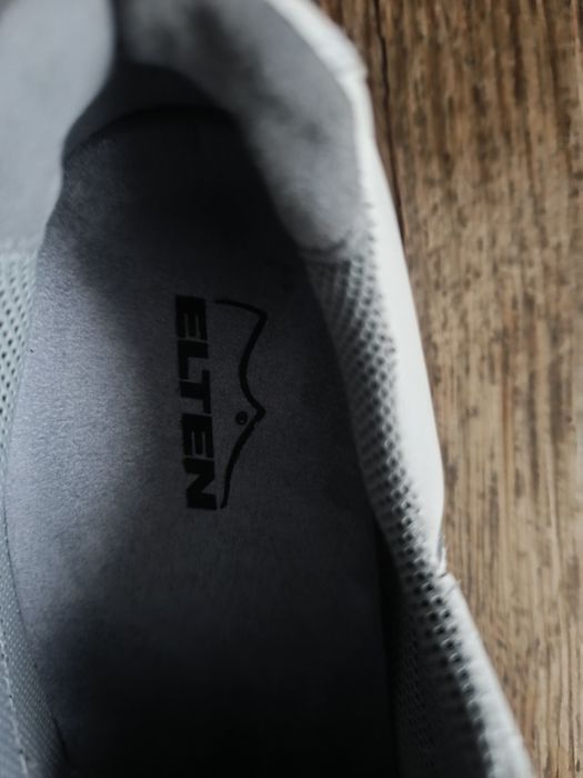 Защитни обувки, работни обувки