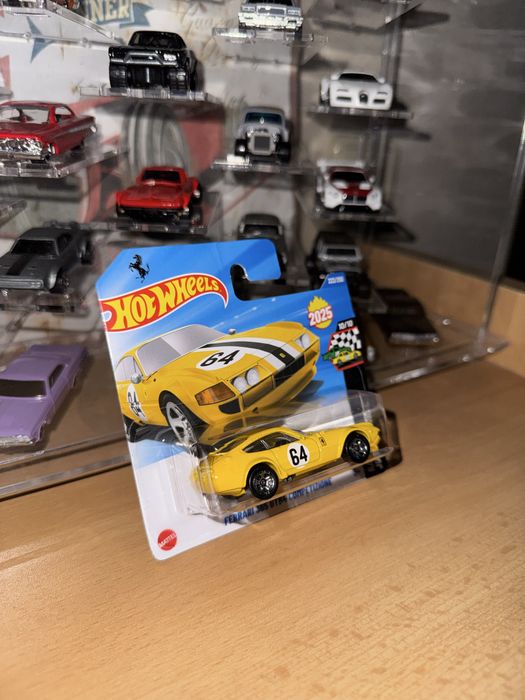 Hot Wheels Ferrari 365 GTB4 Competizione