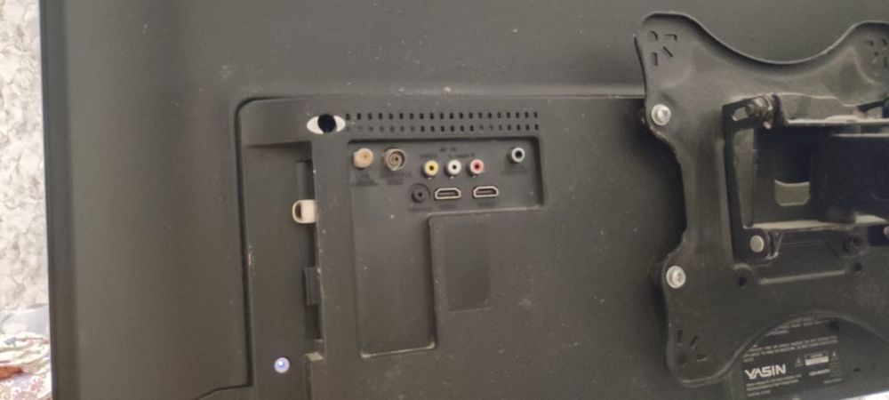 Продам телевизор в отличном состоянии