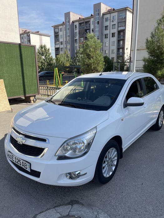 Продаю автомобиль