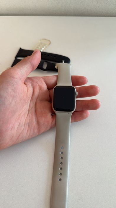 Продам часы apple watch se