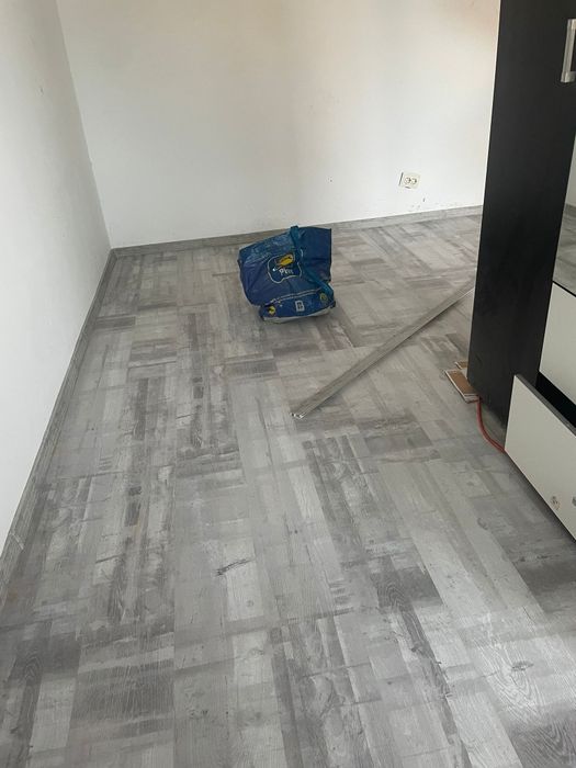 Montaj mocheta parchet laminat