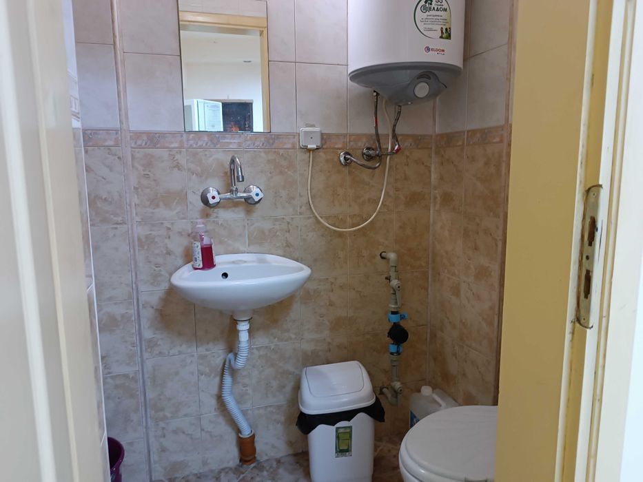 Продава се Офис в Варна, Център - 50 кв.м за 1122 €/кв.м - Снимка #6