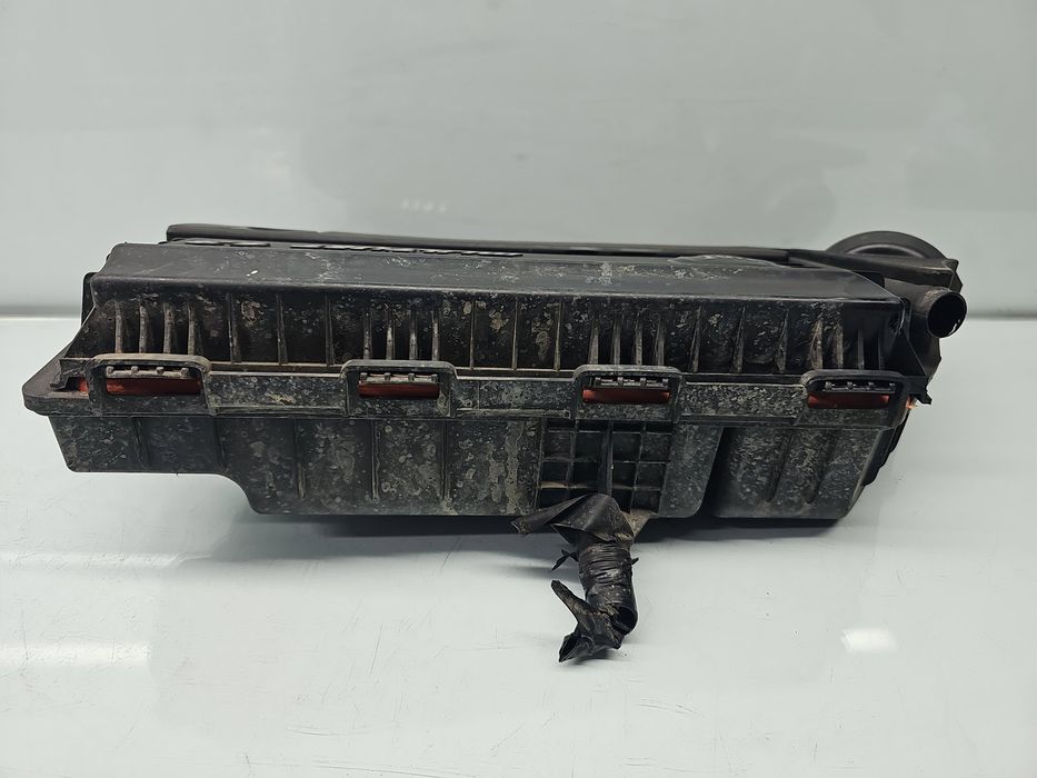 Carcasa filtru aer Fiat Punto (199) [Fabr 2010-2018] OEM 1.3 199A9000