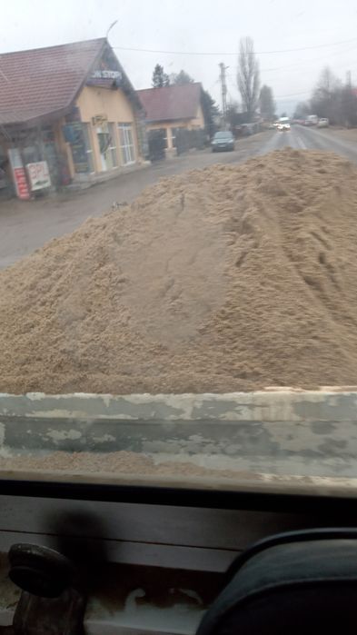 Gunoi Putred(mranita)! Agregate balastiera(nisip,pietriș,etc)pământ n