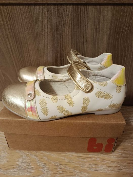 Balerini/pantofiori piele fetiță marimea 31, 19 cm