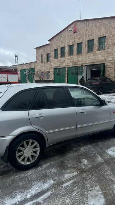 Мазда 323 продам или обмен