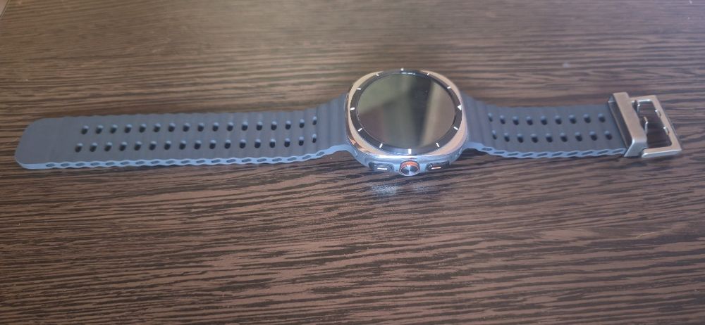 Samsung Galaxy Watch Ultra(2025)- impecabil-ca nou