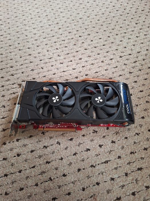 Placă video AMD HD 6870 , HD 6950  GDDR5  1GB