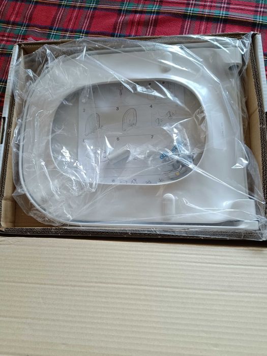 Vând capac Wc Roca Gap Square