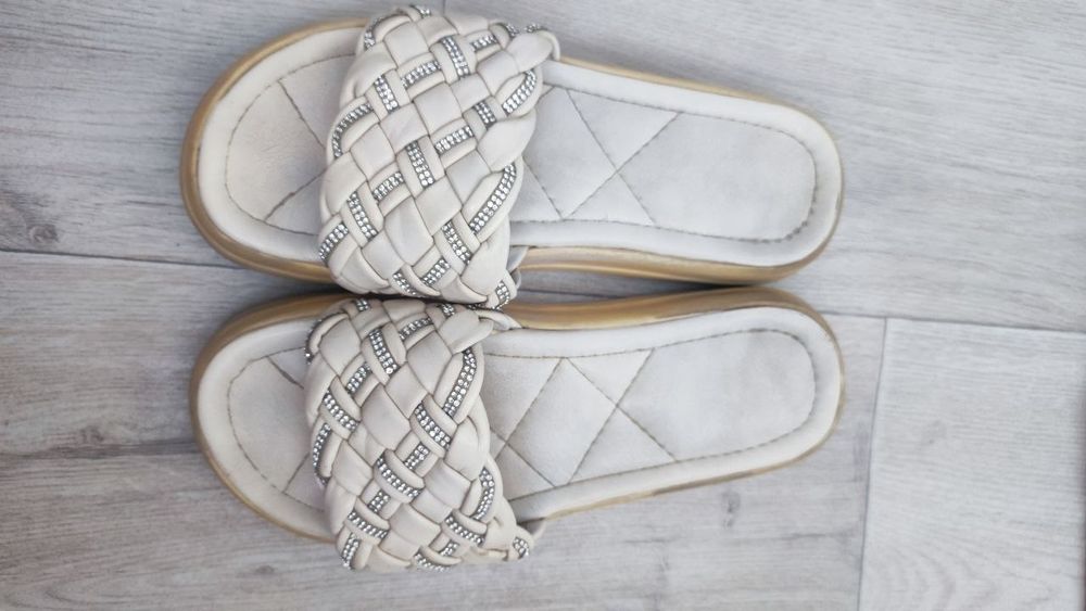 Летние шлепки 36р.