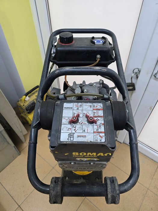 Трамбовка BOMAG BT 80 D