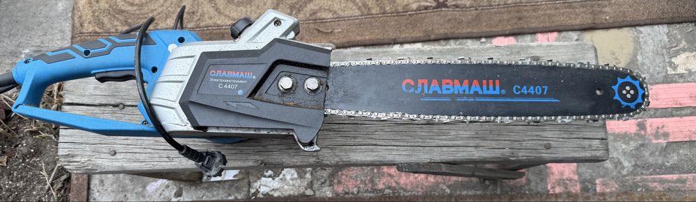 Продам Электропила Славмаш - С4407