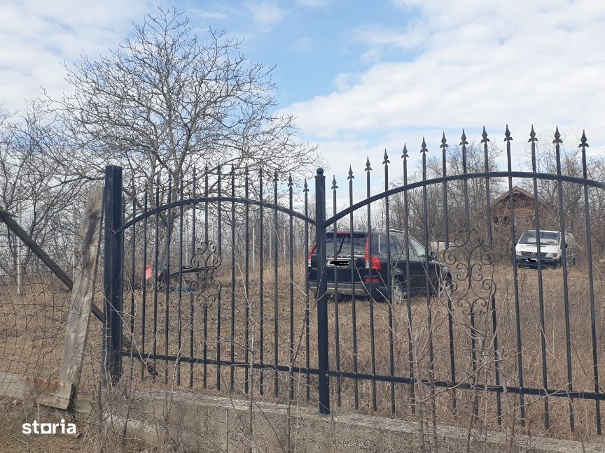 Teren intravilan IASI - COPOU - VITICULTORI -  in vecinatatea padurii