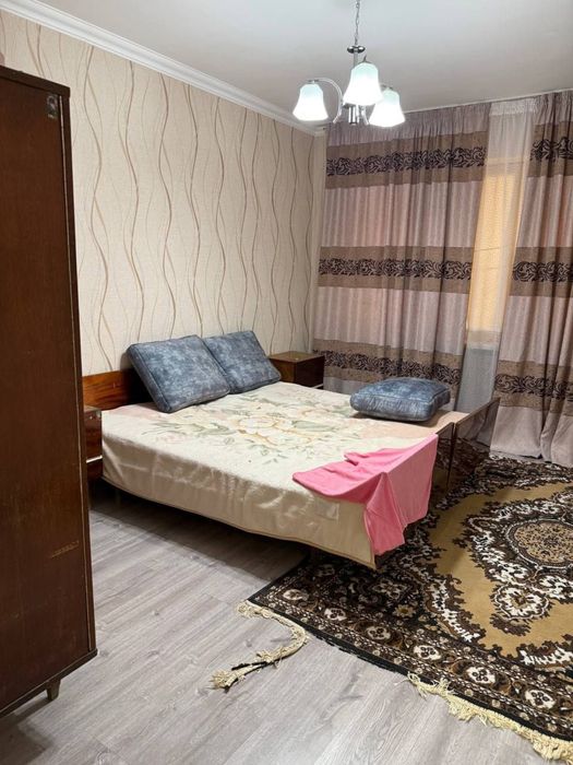 4 каватли домнинг 3каватида 2хонали квартира ижарага берилади