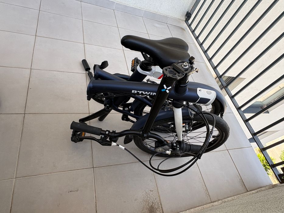 Bicicletă pliabilă B’Twin Tilt 500 – cadru aluminiu, 7 viteze