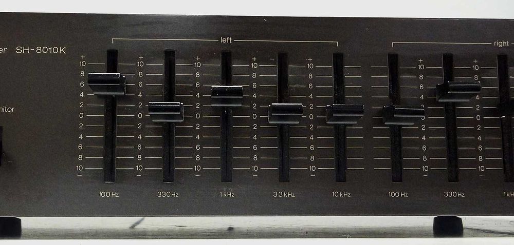 Technics SH 8010 – Egalizator Grafic 5 Benzi – 100 Hz - 10 Khz Stereo
