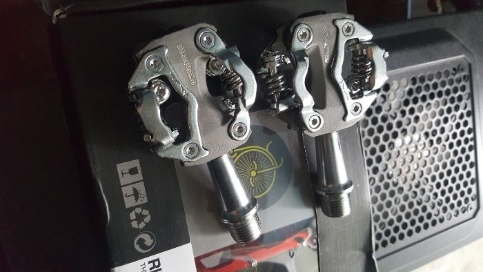 Pedale SPD , set nou, usoare , reglabile !