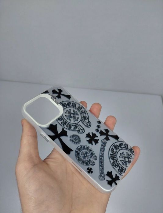 Husa imprimeu Chrome Hearts Iphone 16 pro max
