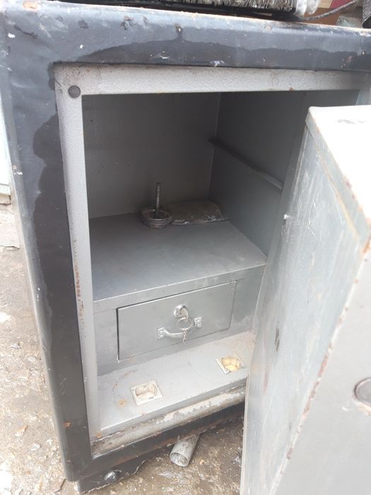 Продам сейф   сейф  сейф  сейф