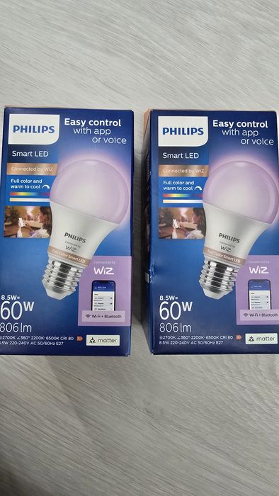 Philips smart E27 color+alb matter si wifi