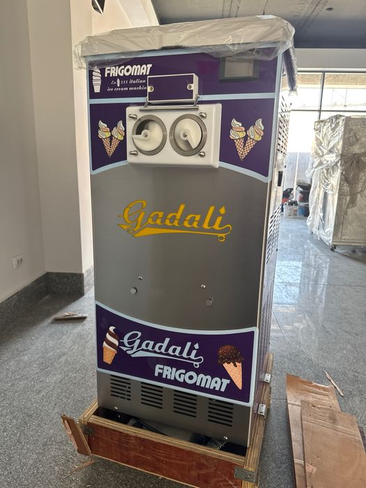 Мороженое аппарат,фрезер,фризер frigomat