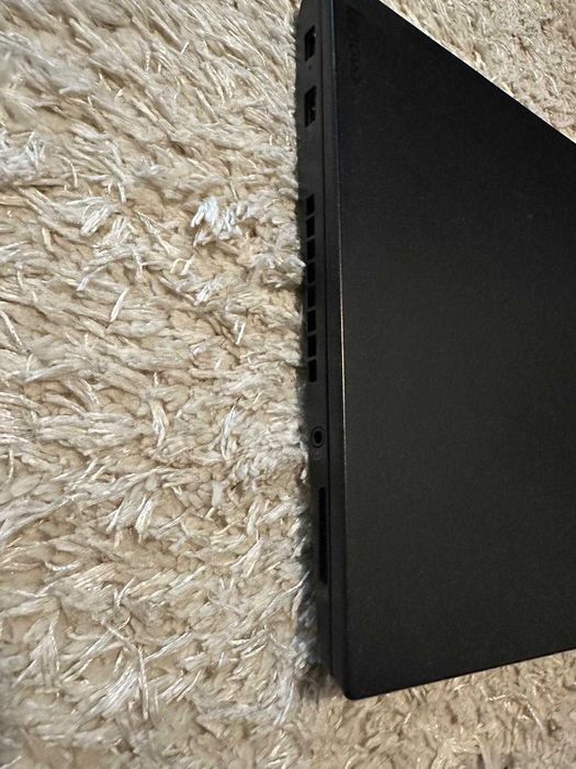 Laptop Lenovo I5 gen 7 7300U 8 GB Ram SSD 256 GB 2X Baterii